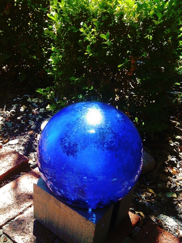 july blue ball018